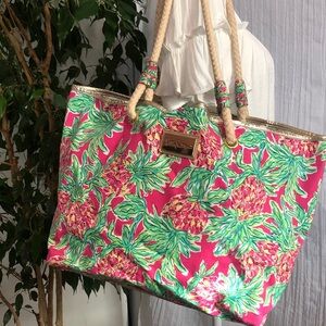 LILLY PULITZER Shoreline Tote Orchid Pink Spike beach bag travel pink & green